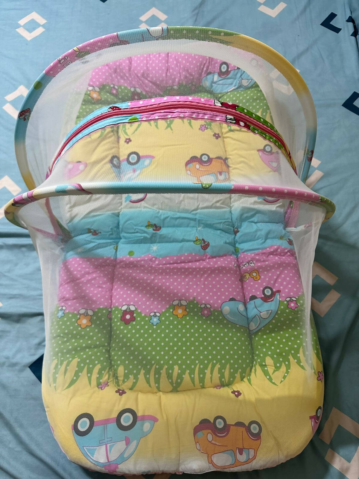 BABYHUG Cotton Bedding Set with Mosquito Net Parkland Print - Multicolor - PyaraBaby